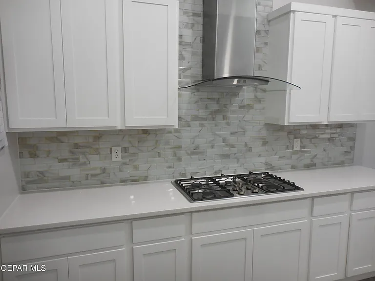 7405 Norte Portugal Ln — Photo 6