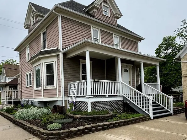 413 North STREET, West Bend, WI 53090