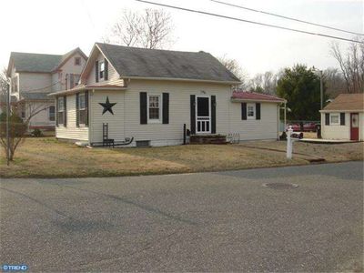 196 Woodlawn Ave, Mantua, NJ, 08051