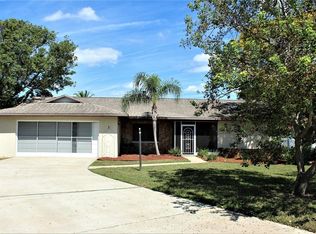 8111 Sylvan Dr, Hudson, FL 34667