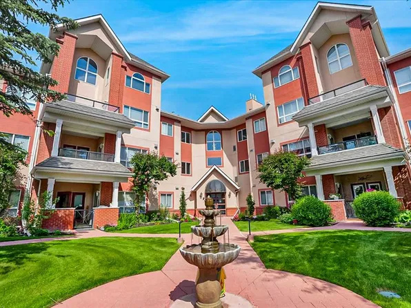 60 N Sierra Morena Lndg SW #110, Calgary, AB T3H 5H1
