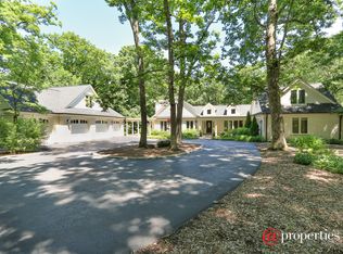 1475 S Ridge Rd, Lake Forest, IL 60045