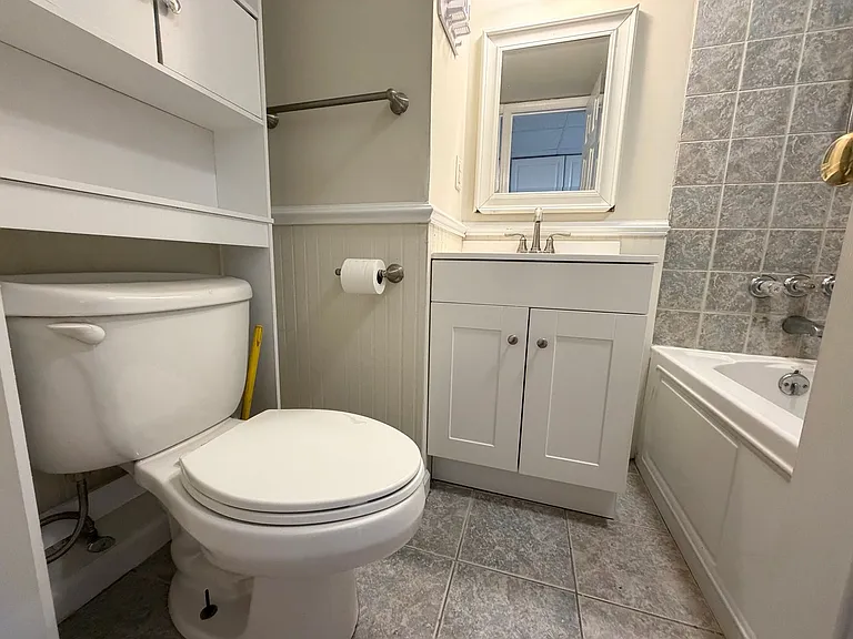 1212 Agnese St #B — Photo 12