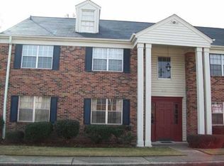1937 Shades Cliff Ter APT B, Vestavia Hills, AL 35216