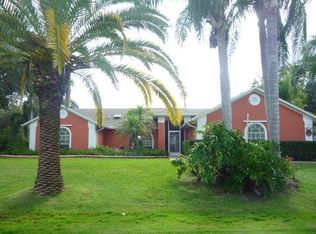 1521 Schooner Ln, Sebastian, FL 32958