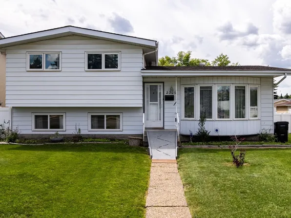 2309 Millbourne Rd W, Edmonton, AB T6K 1V1