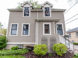 1239 Darrow Ave, Evanston, IL 60202