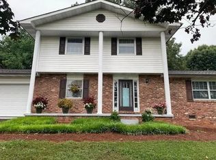 11913 Berwick Ln, Knoxville, TN 37934