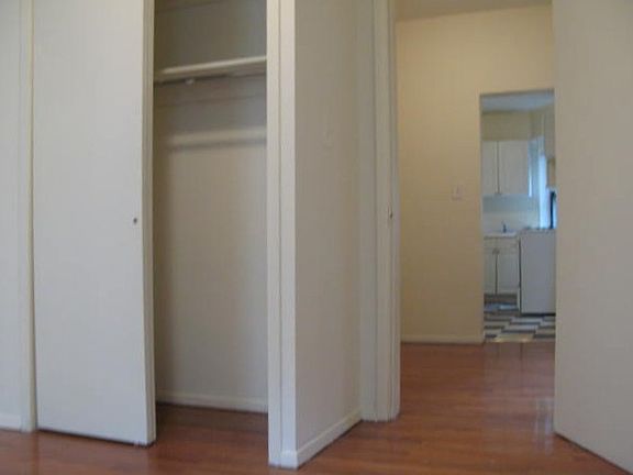 3rd image of 91 Bedford St Floor 3