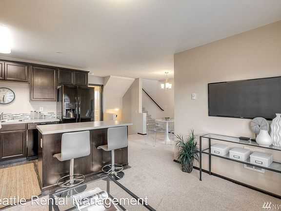 3rd image of 5829 Highway Pl Unit 18