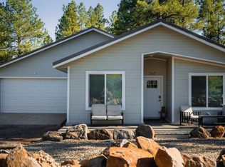 565 E Hillside Dr, Munds Park, AZ 86017