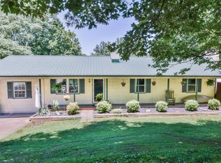 1619 Jagger Dr, Louisville, TN 37777