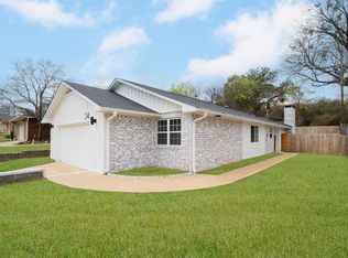 34 Wellington Dr, Longview, TX 75605