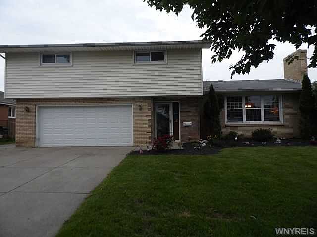 1st image of 63 Campus Dr