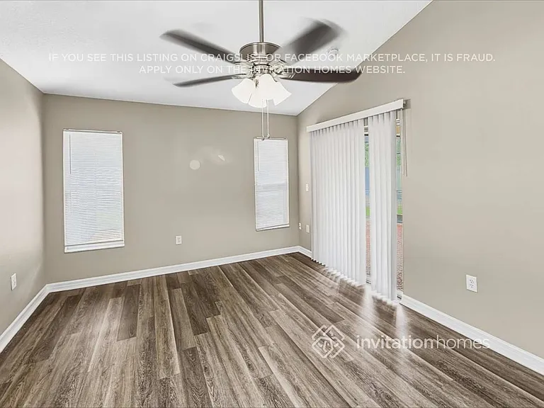 449 Stone Briar Dr — Photo 10