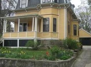 276 Walnut St, Brookline, MA 02445