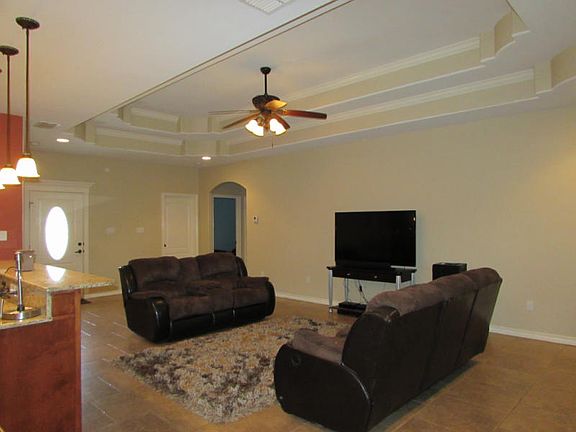 5th image of 3029 Masterson Dr