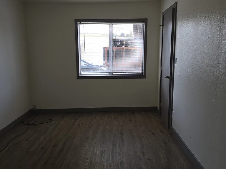 1275 Rogue River Hwy #7 — Photo 1