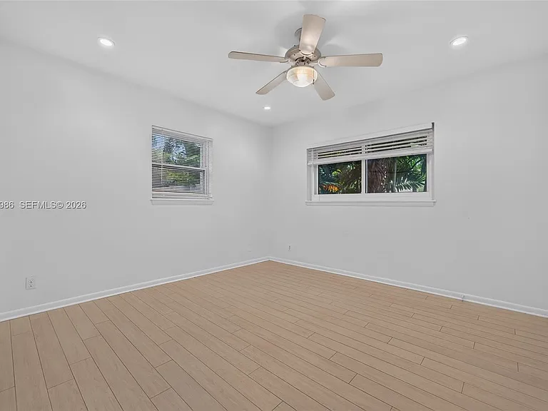 12935 SW 81st Ave — Photo 31