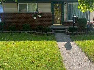4909 Hipp St, Dearborn Heights, MI 48125