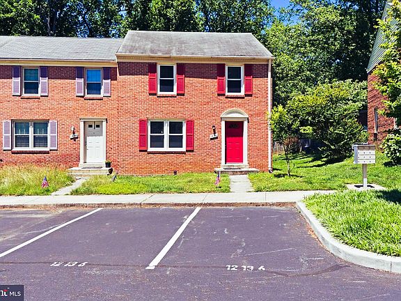 2nd image of 12136 Bentridge Pl