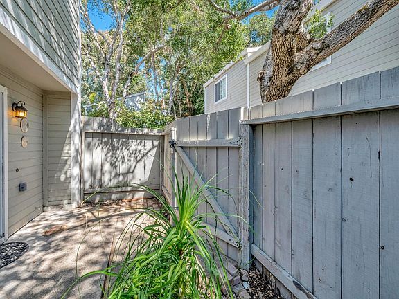 5th image of 1484 Townview Avenue