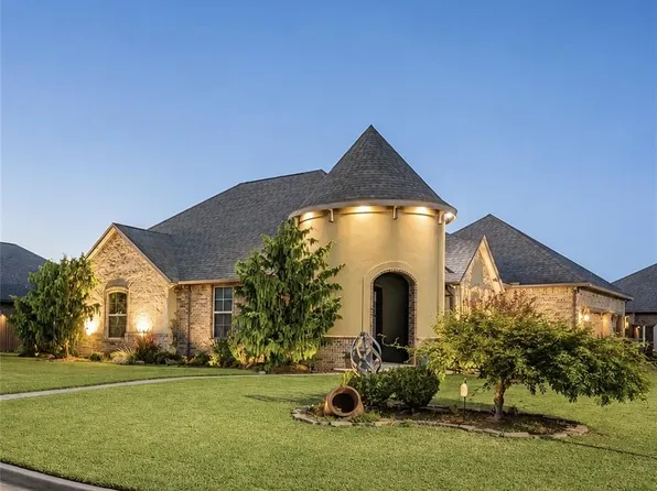 1121 NW 17th St, Newcastle, OK 73065