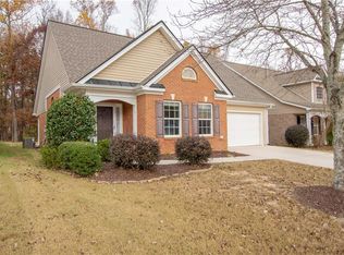 5629 Ashmoore Ct, Flowery Branch, GA 30542