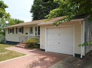 2 Casa Ct, Central Islip, NY 11722