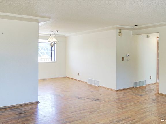 4th image of 6825 E Sonia St