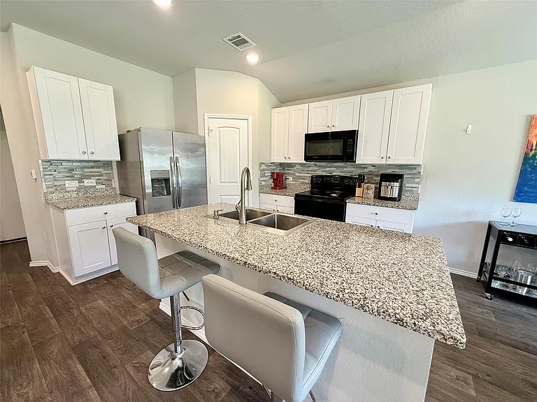 6013 Brocade Dr — Photo 6