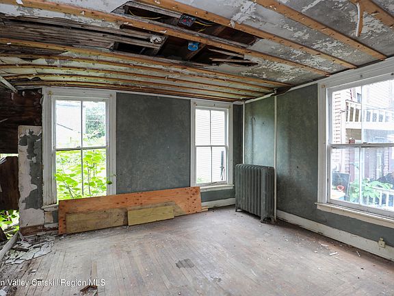 4th image of 112 Hone Street