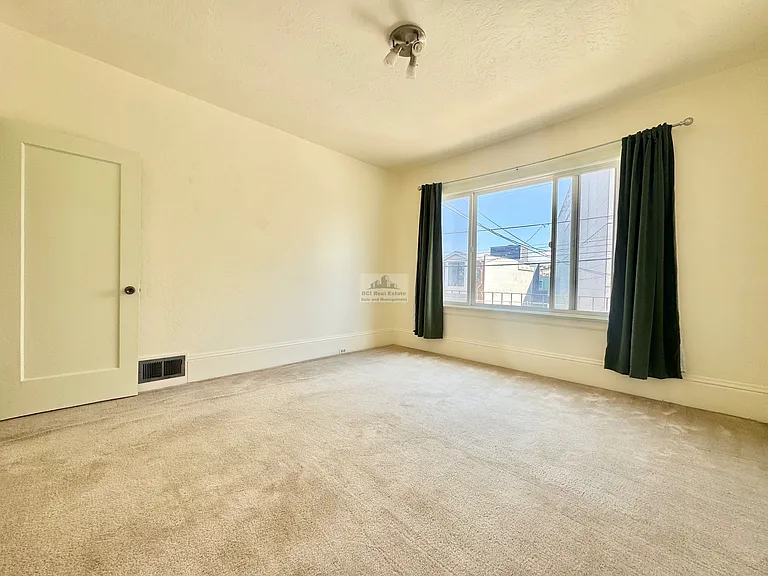 1843 Egbert Ave #UPSTAIRS ONLY — Photo 8
