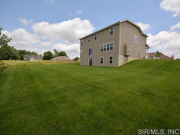 5th image of 131 Forest Oaks Dr