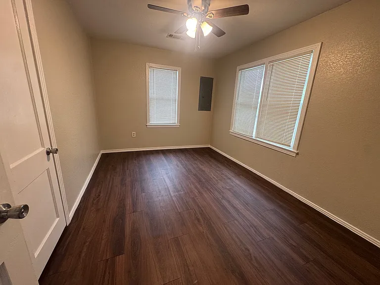 4413 Concord Rd — Photo 15