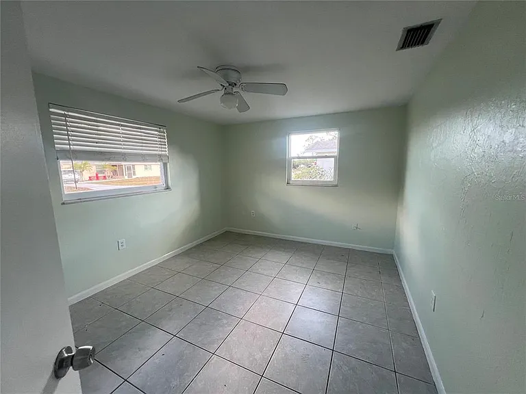 394 Ferris Dr NW — Photo 7