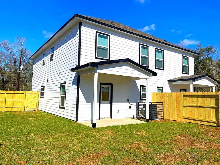 9327 Camay Dr. — Photo 15