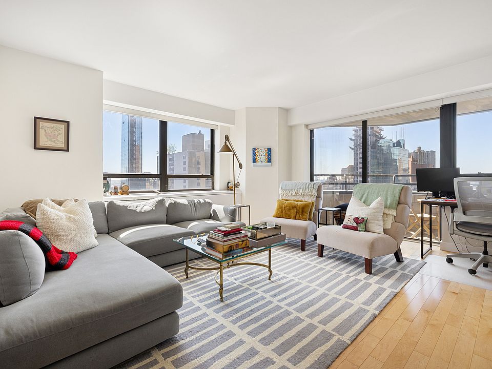 1st image of 240 E 47th St APT 28E