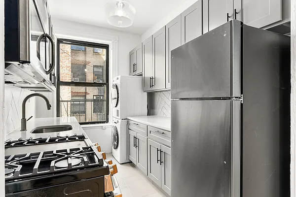 Rented by Corcoran | media 8