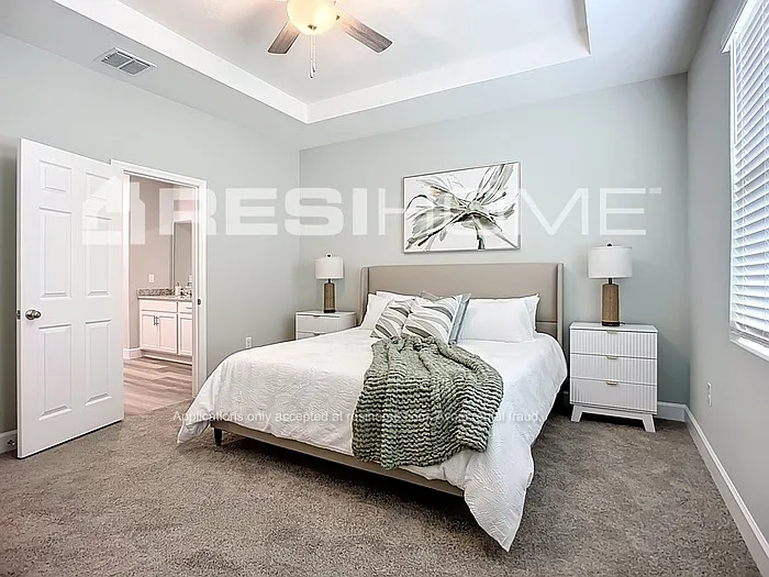 3323 Briant St — Photo 10
