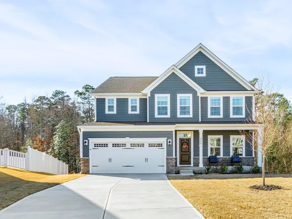 8808 Tartan Clan Dr, Willow Spring, NC 27592