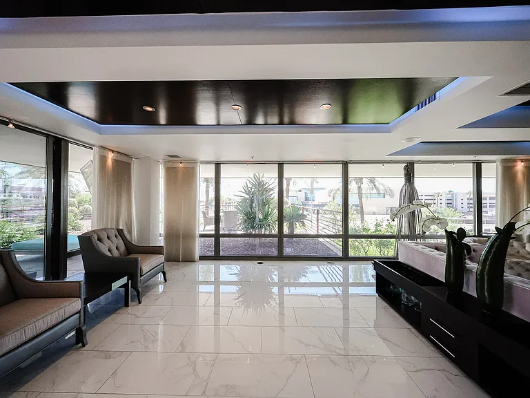 7157 E Rancho Vista Dr — Photo 43