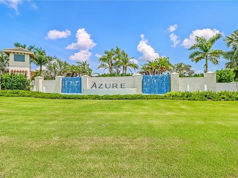 9032 Saint Lucia Dr — Photo 17