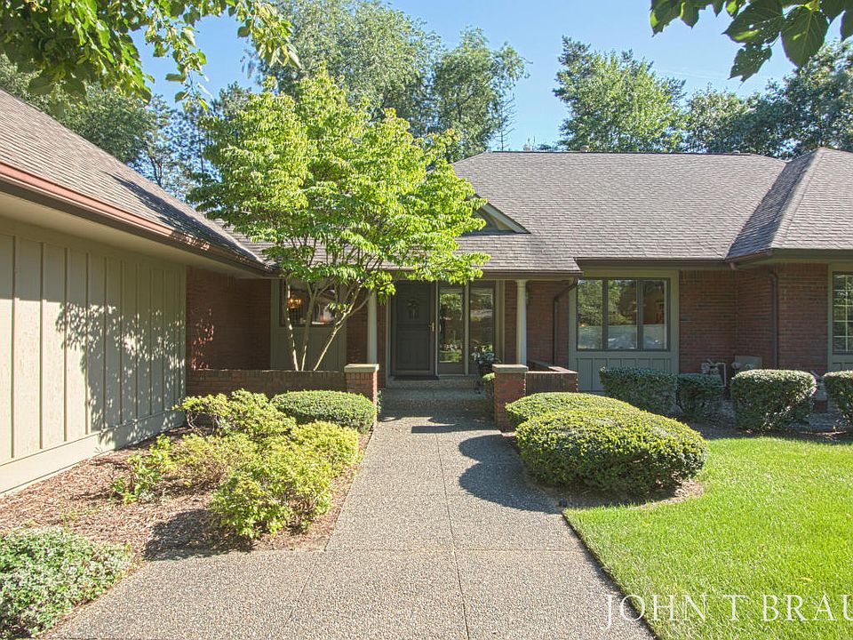 1st image of 6265 Heathmoor Ct SE #29