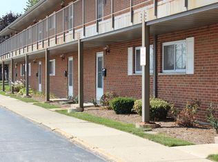 1800 W Knightsbridge Dr APT 1D, Mount Prospect, IL