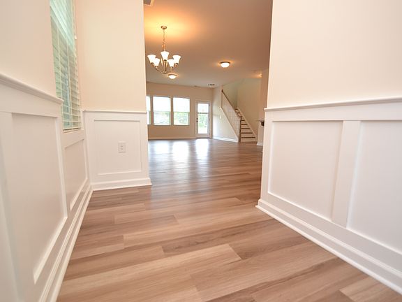 2nd image of 1127 Brightskies St