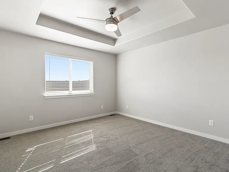 1876 Gage Ave — Photo 23