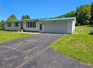 5505 N Three Mile Rd, Hessel, MI 49745