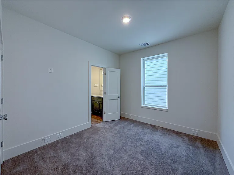 879 Rachel St #F — Photo 21