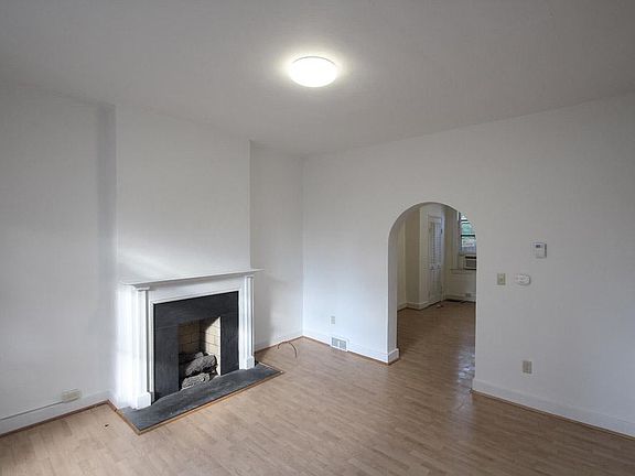 2nd image of 513 Mifflin Ave #1